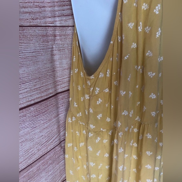 Mossimo Yellow Flowy Dress - Picture 3 of 8